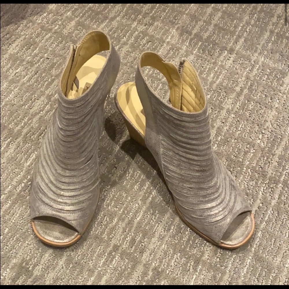 Paul Green heeled Sandal